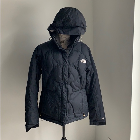 The North Face Jackets & Blazers - Women’s North Face 600 Size Medium